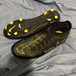 Nike Phantom Gt1 Cleats