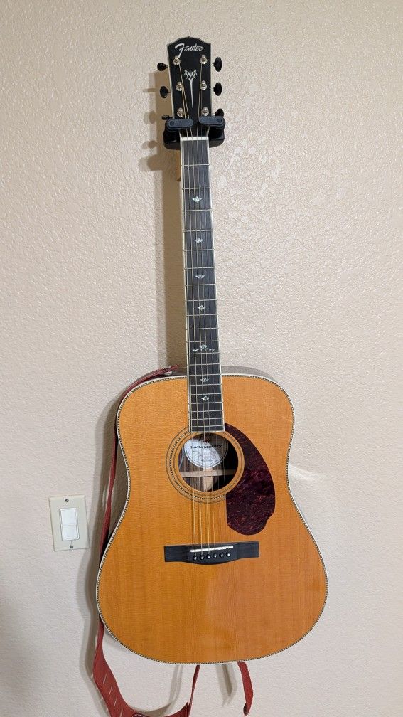 Fender Paramount Acoustic Guitar
