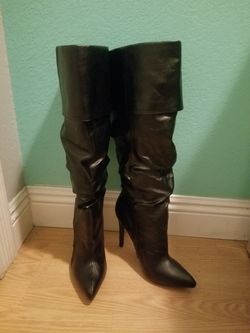 Black High Thigh Boots...size 9 womens..Brand New!