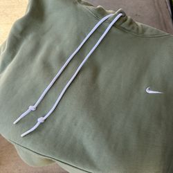 NIKE HOODIE XXL • OLIVE GREEN