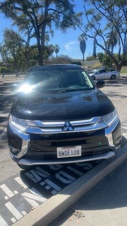 2018 Mitsubishi Outlander