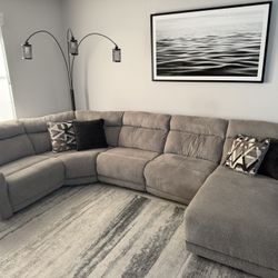 Sectional. Like New  $800