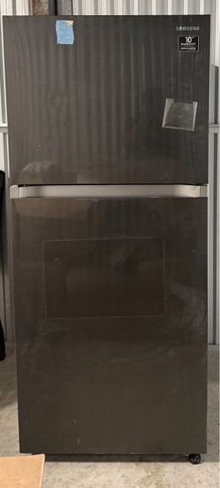 Samsung Black Stainless Steel Refrigerator