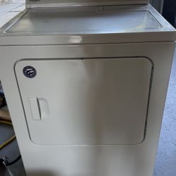 Whirlpool Electric Dryer (Free Delivery)