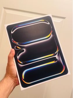 iPad Pro 13 M5 Chip 256GB Cellular + Wi-Fi Sealed