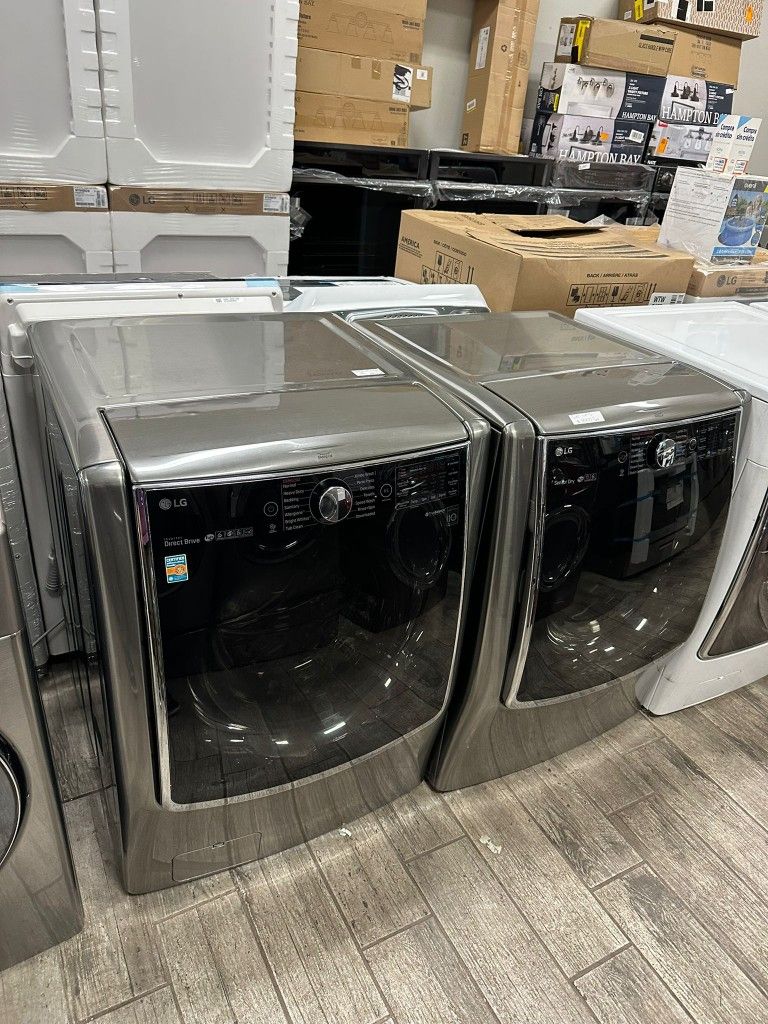 LG Signature series washer and dryer set MEGA capacity dryer is gas