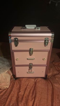 Rolling Beauty Case