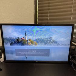 LG - 32" Class LED HD Smart webOS TV