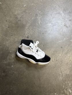 Jordan 11 DMP