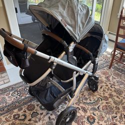 UppaBaby Vista V2 2023 Like New - Double/Twin