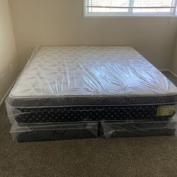 Queen Mattress Come With Free Box Spring - Free Delivery 🚚 Today To Reasonable Distance