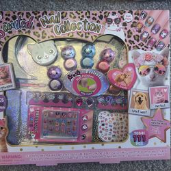 Kids Nail Gift Set (obo)