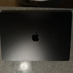 16inch Macbook Pro Space Black