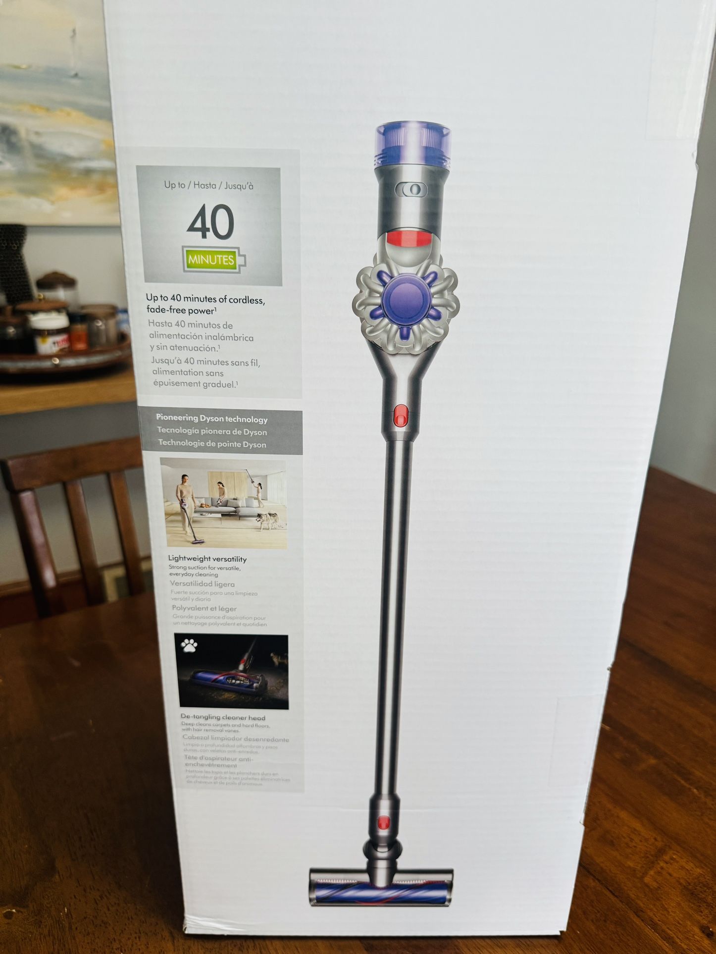 Dyson V8 cordless vacuum cleaner