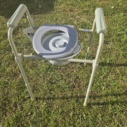 Portable/ Bedside Toilet