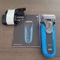 Braun Series 3 Men's Rechargeable Wet & Dry Electric Shaver - 310S