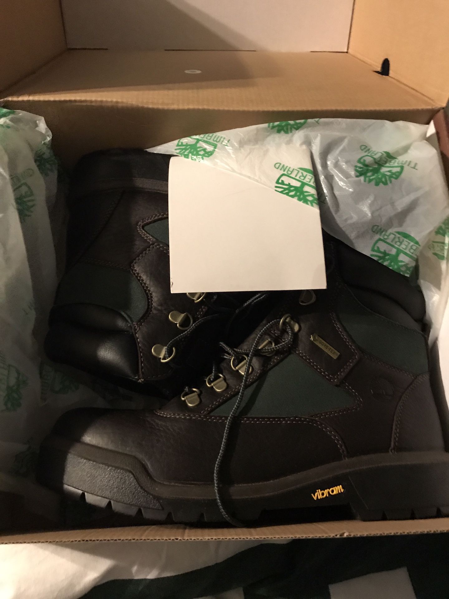 Limited Edition Mens Gore-Tex size 10 Timberland field/swamp boots dead stock-never worn