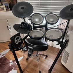 Electric Drum Set