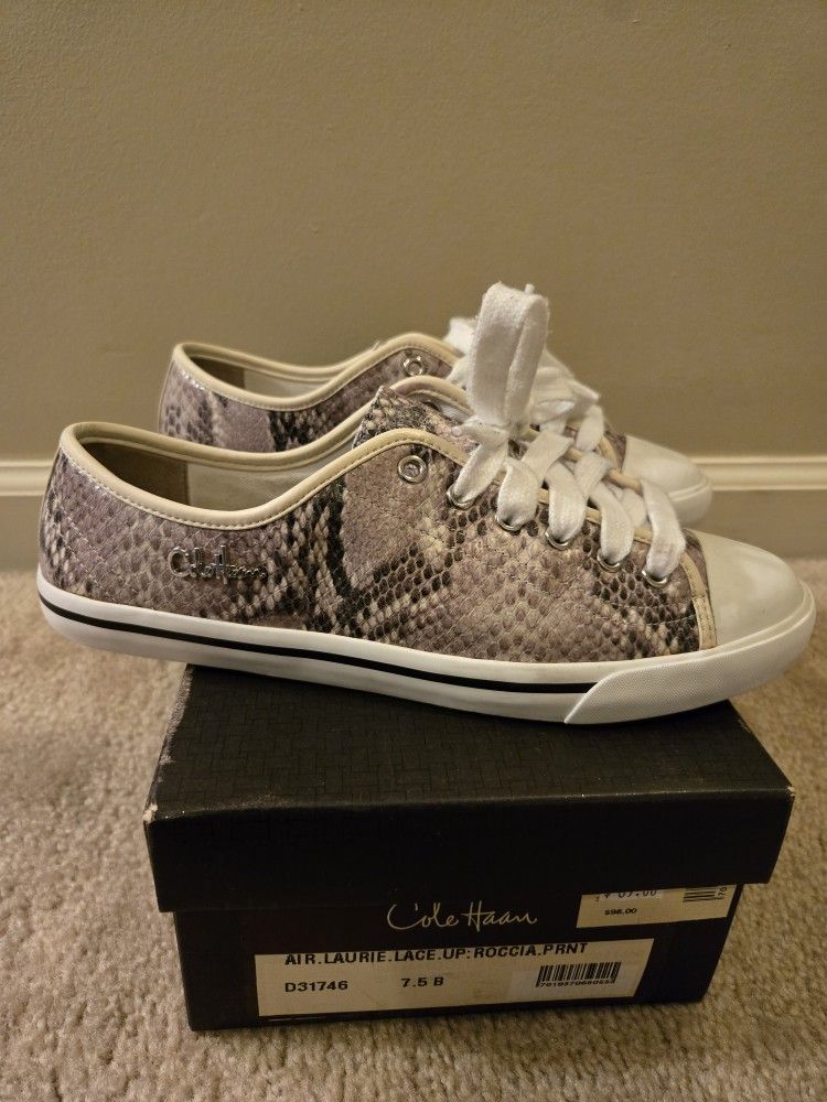 $15 Women's Shoes/ Heels