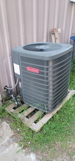 Goodman 1.5 Ton Condenser Unit R410