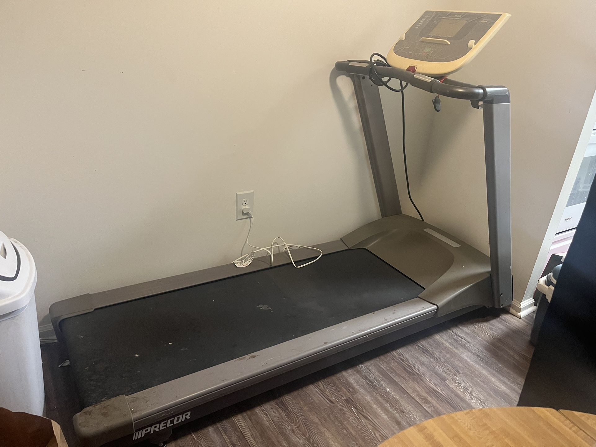 Treadmill For Sale 