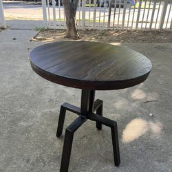 End/ Side Tables 