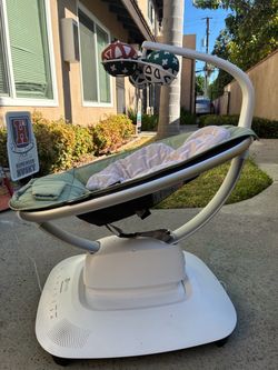 4moms MamaRoo Baby Swing
