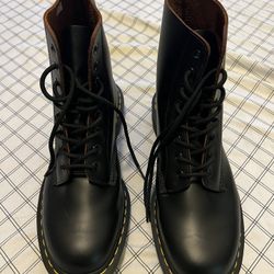 Doc Martins Vintage Made In England 1460’s