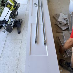 4     30 Inch Bifold Doors Shaker