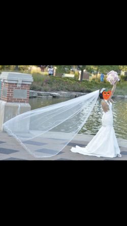 Wedding Dress with Veil & Skirt - Size 2
