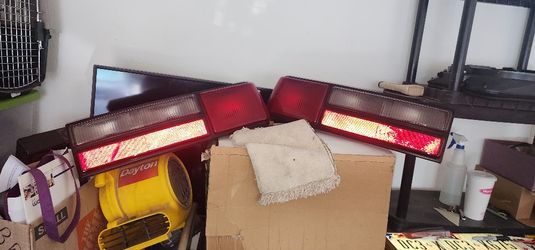 1989 Ford Mustang Lx 5.0 Tail Lights. Original 