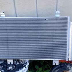 2014 Lexus GS Condenser FREE FREE