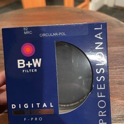 B+W 62mm F-Pro Circular Polarizer MRC  (b)