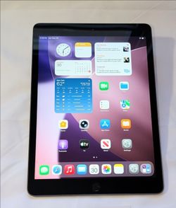 VERY Nice APPLE iPad 8 10.2 inch 32GB WIFI PLUS 4G CELLULAR UNLOCKED iOS26