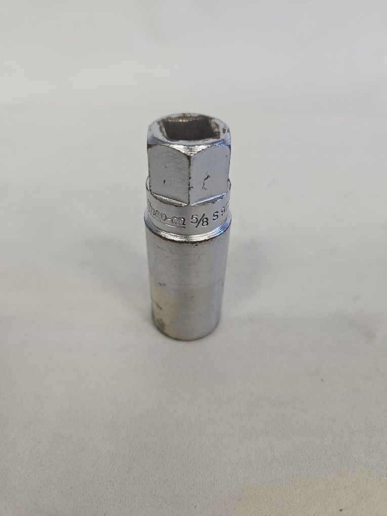 Snap On S9706 3/8" Drive 5/8" Standard Retention 6 Point Spark Plug Socket 815235-25