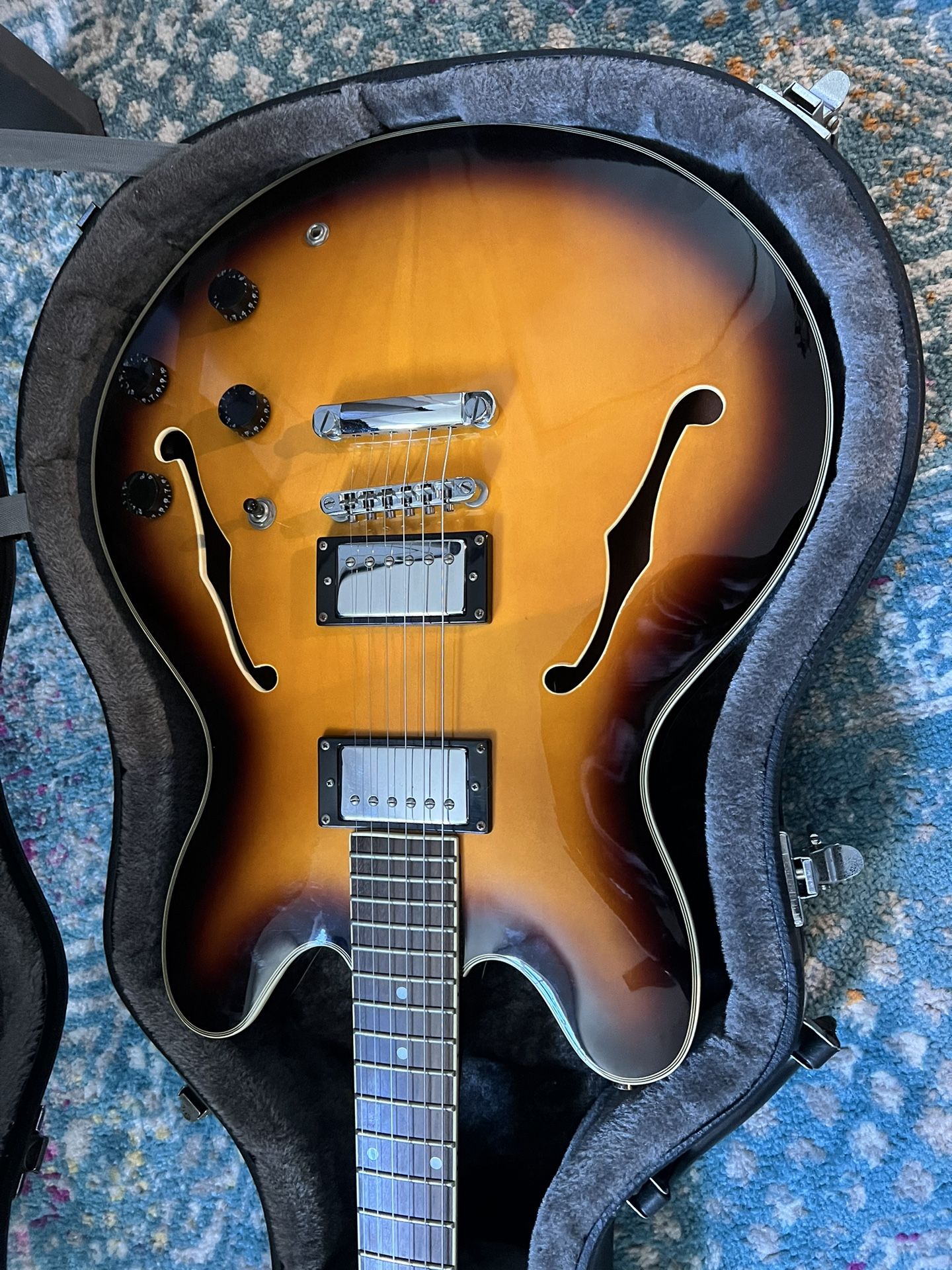 Oscar wild delta king By Washburn