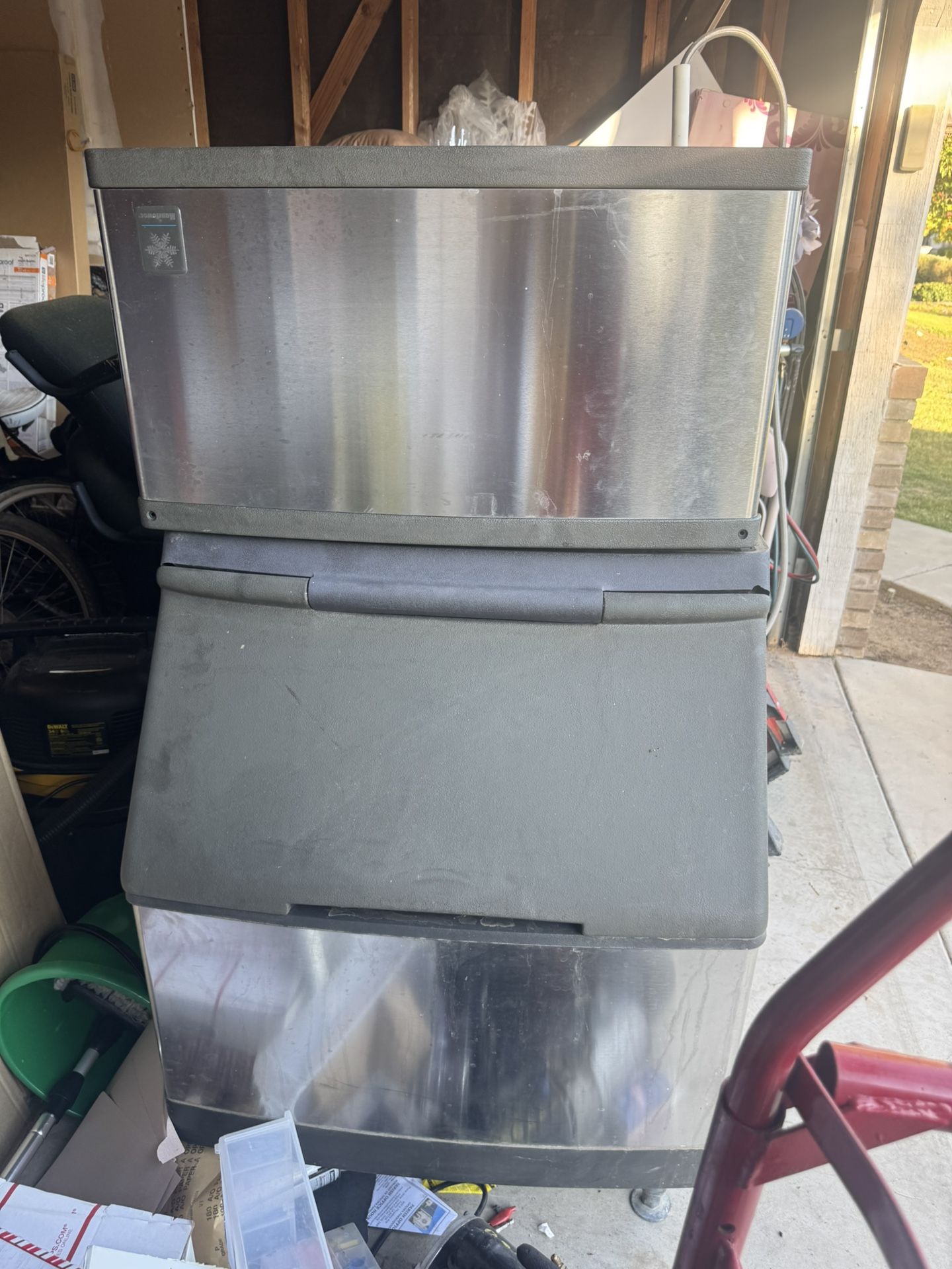 Manitowoc Ice Machine