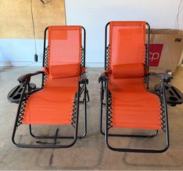 Oversized Reclining Zero Gravity Chair Lounger w/ Cup Holder, Pillow *like NEW