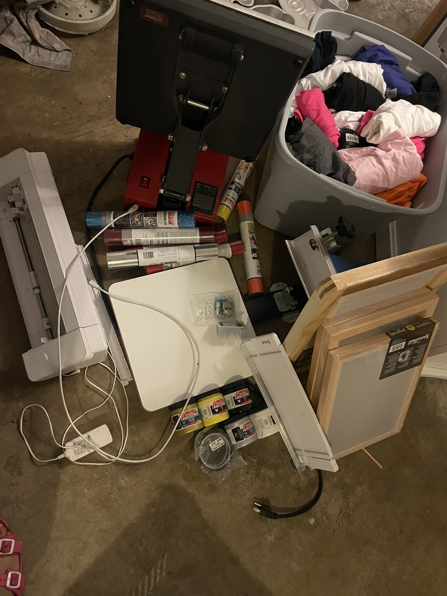 T-shirt equipment