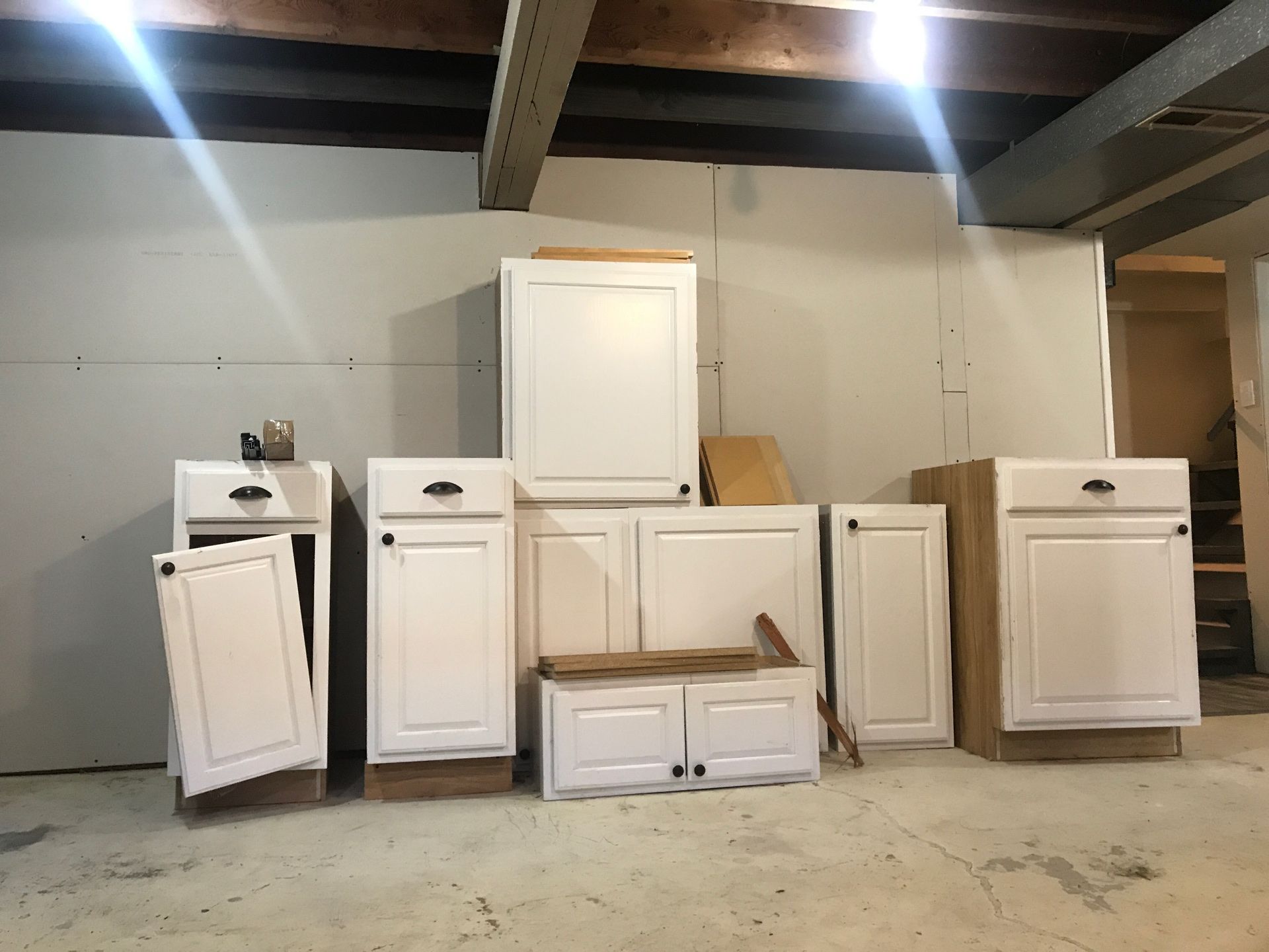 Free Kitchen Cabinets