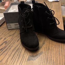 Sun & Stone Lace Up Booties