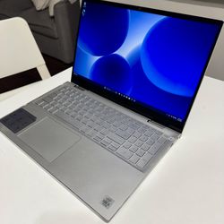 Laptop DELL Inspiron 7500 2 In 1 Silver/ Intel I5 10th Gen/ 32GB Memory Ram / 512GB SSD/ 15 Inch Touch Screen/ Windows 11