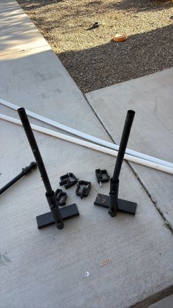 Flag holders for pick up (2)