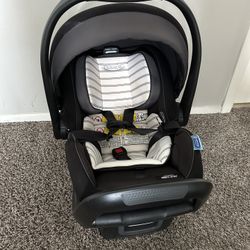 Graco Infant Car Seat