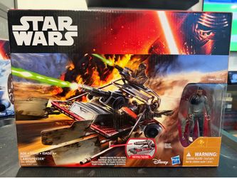 Star Wars: The Force Awakens Desert Landspeeder includes Finn ) figure