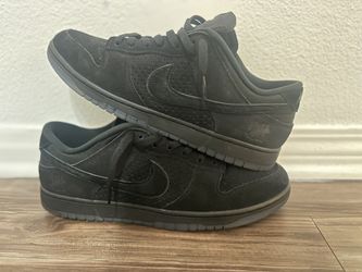NIKE DUNK LOW SP UNDEFEATED 5 ON IT BLACK SIZE 14