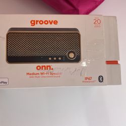 Groove Vintage Bluetooth Speaker