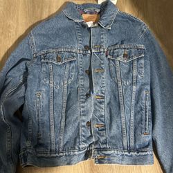 Levi’s Men’s Jean Jacket Size M