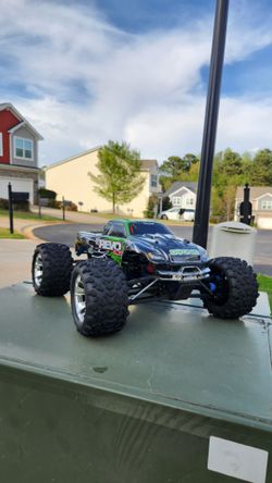 Traxxas Revo 3.3