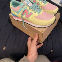 New Balance Woman’s Sneakers